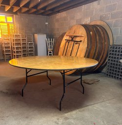 Secondhand 25x 5ft Round Tables For Sale