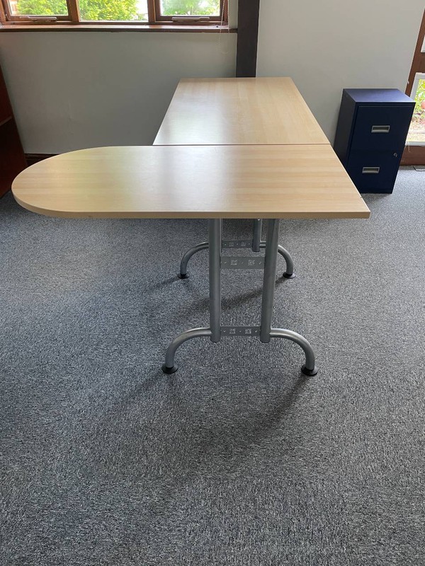 Second hand office desk