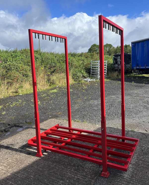 Red Oasis Doors Stillage