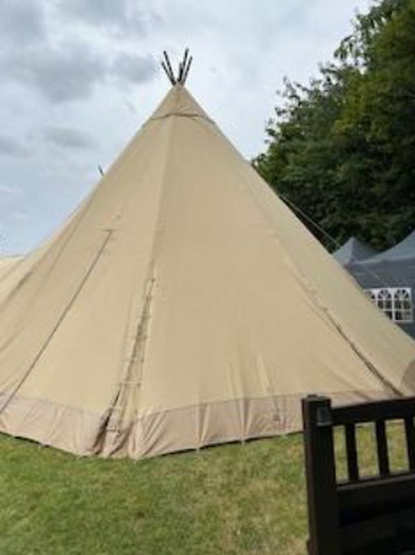 Used Tipi Company Big Hats For Sale