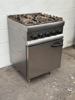 Secondhand Used Lincat Silverlink 4 Burner Range For Sale