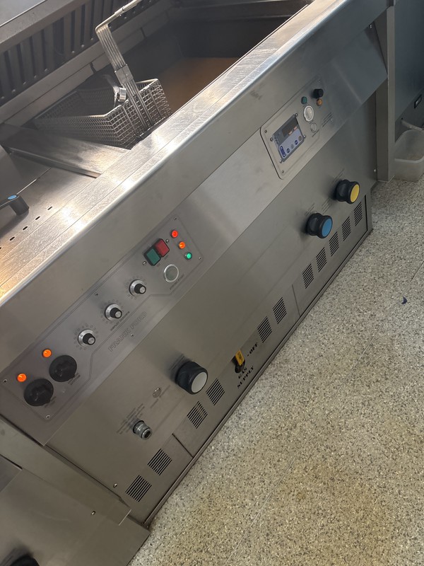 Secondhand Frank Ford 3 Pan Fish & Chip Shop Fryer For Sale