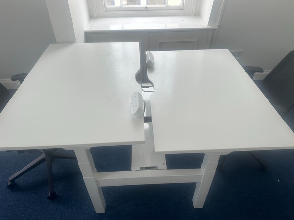 5x Set Of 2 Adjustable Desks For Sale