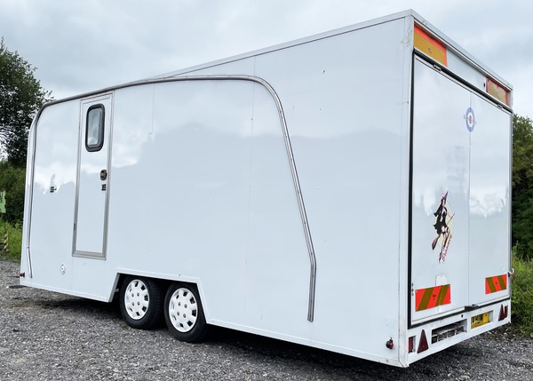 Secondhand Transport Trailer with Kitchen Toilet & Shower Pod For Sale