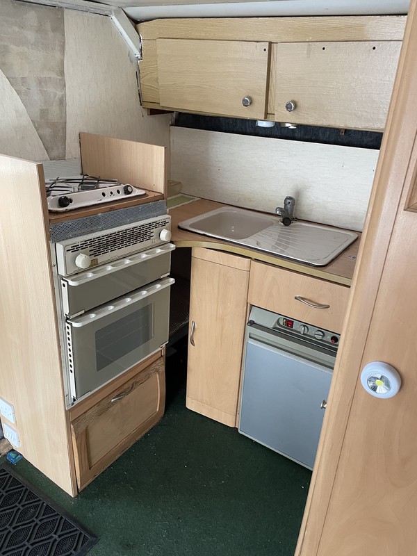 Secondhand Transport Trailer with Kitchen Toilet & Shower Pod For Sale