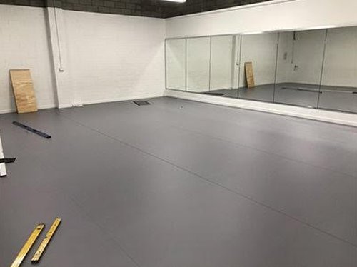 Secondhand 3x 10m x 2m Rolls Of Harlequin Reversible Vinyl Floor For Sale Secondhand 3x 10m x 2m Rolls Of Harlequin Reversible Vinyl Floor For Sale