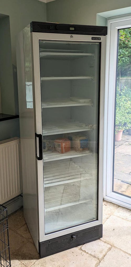 Upright Display Freezer Upright Display Freezer