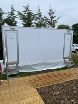 Secondhand Luxury 2+1 Toilet Trailer For Sale