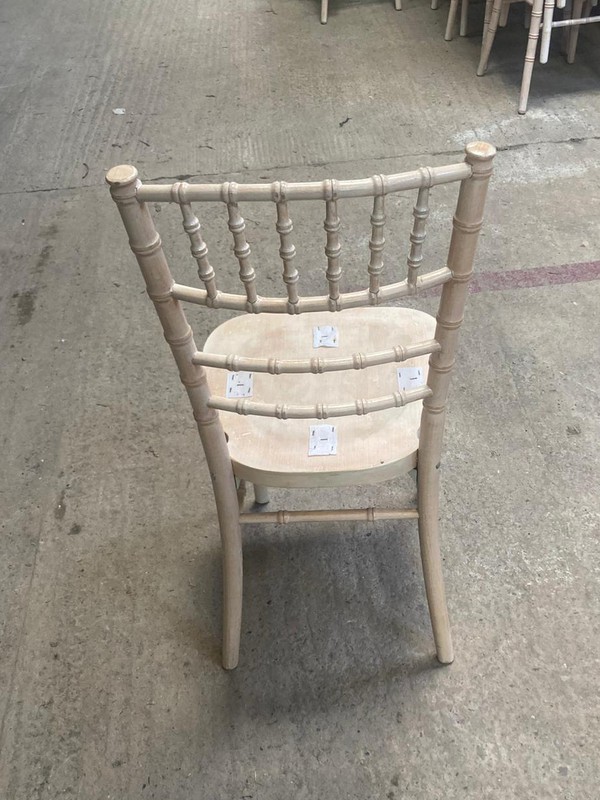 95x Chiavari Limewash Chair