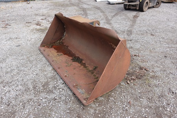 Used General Purpose Telehandler Bucket For Sale