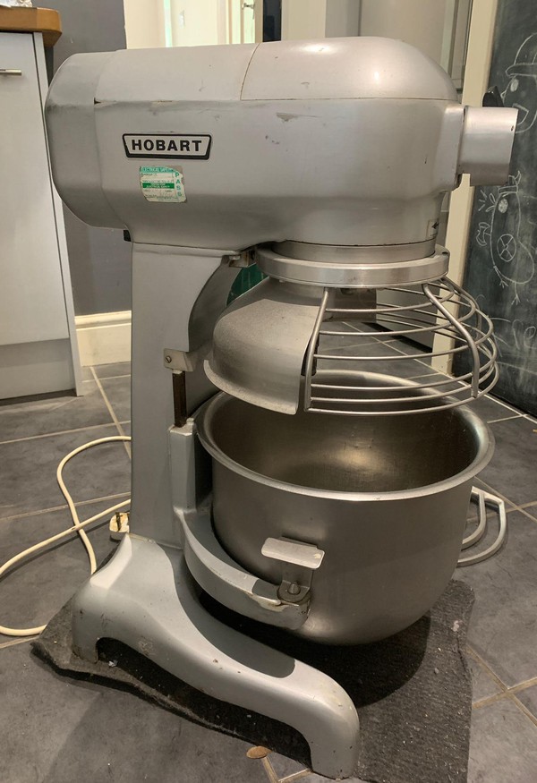 Secondhand Used Hobart A200 Planetary Mixer With 3 Attachments For Sale