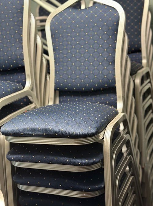 Secondhand 20x Aluminium Banquet Chairs For Sale Secondhand 20x Aluminium Banquet Chairs For Sale