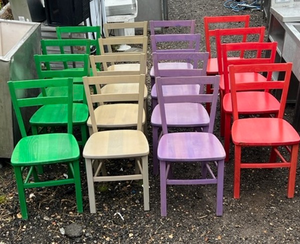 Secondhand 16x Restaurant Chairs For Sale