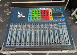 Soundcraft Expression 2 Digital Desk, Mini Stagebox 16 Flightcases For Sale