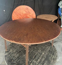 Secondhand 8x 5ft Round Tables For Sale