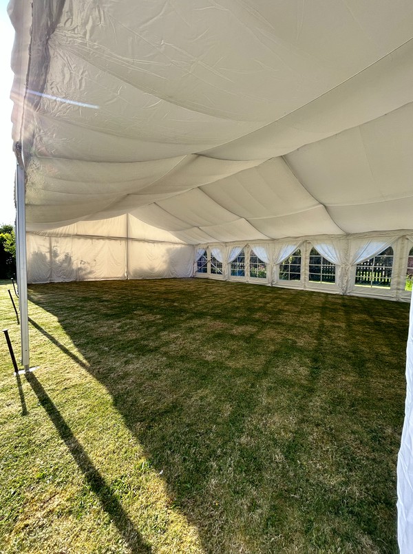 9m x 21m Marquee With Linings