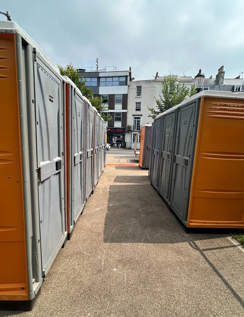 Secondhand Toilet Units