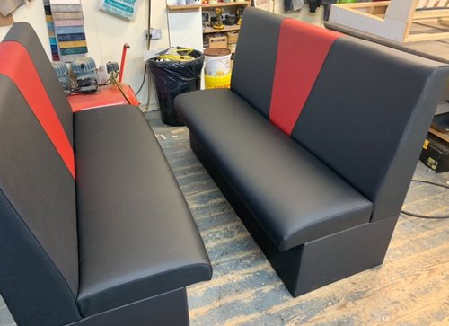 2x Simple American Diner Style Seats For Sale 2x Simple American Diner Style Seats For Sale