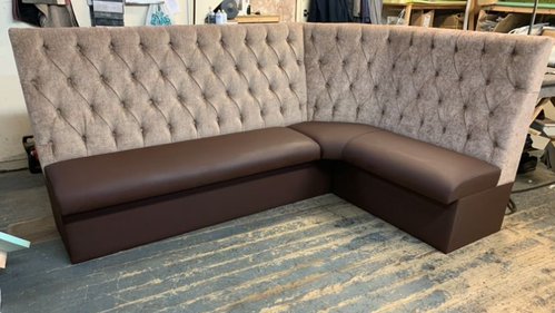 Chesterfield L Shape Corner Seat Plain 2 Tone For Sale Chesterfield L Shape Corner Seat Plain 2 Tone For Sale