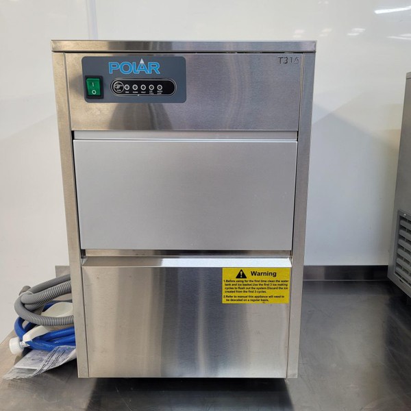 Secondhand Ex Demo Polar Ice Maker 20kg/24hr T316 For Sale