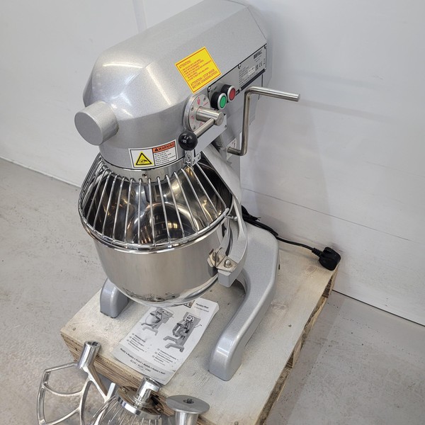 B Grade Buffalo Planetary Mixer 9 Litre GL190