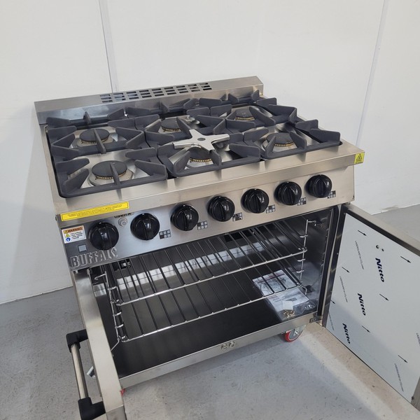 Buffalo CT253 6 Burner Range Cooker