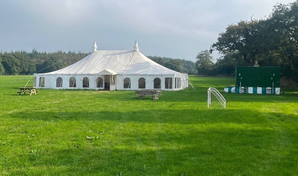 Traditional marquee 40ft x 60ft wedding marquees