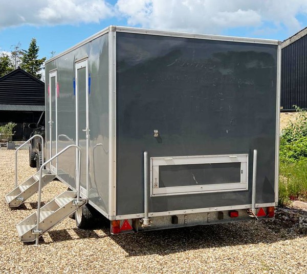 Toilet trailer for sale