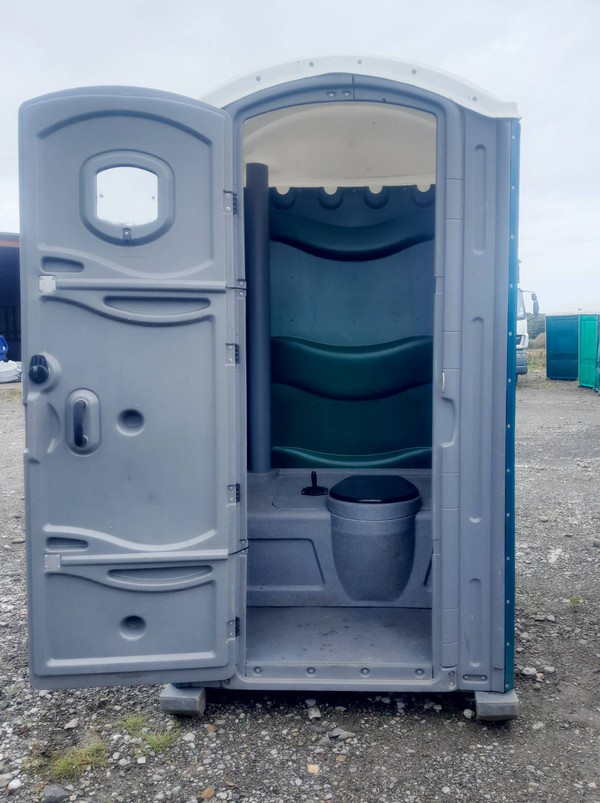 Chemical toilet for sale