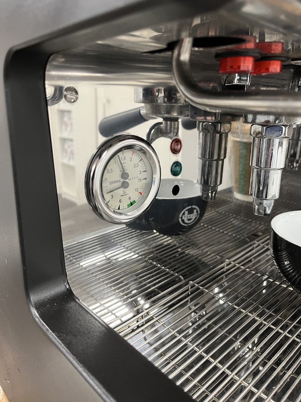 Professional Espresso Coffee Machine in Stunning Chrome and Black – CIME CO-O5 - Glasgow 10