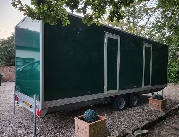 8 Bay Toilet Trailer For Sale