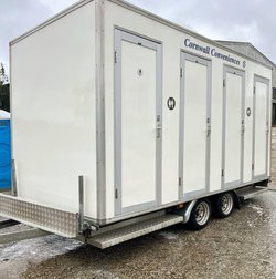 Secondhand 4 Bay Toilet Trailer For Sale