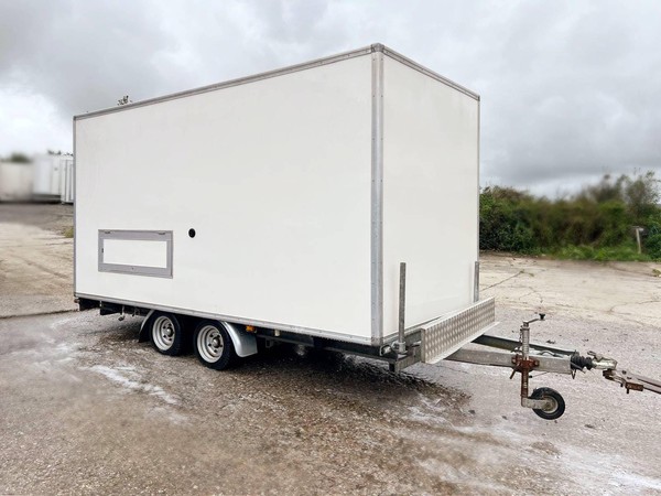 Secondhand 4 Bay Toilet Trailer For Sale