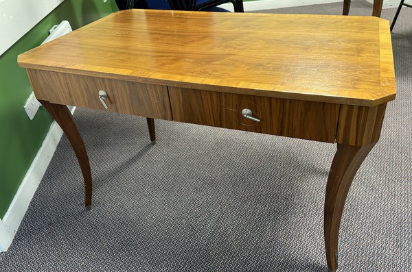 Ex 5 star Hotel Walnut Dressing Table