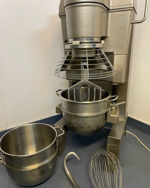 Secondhand Hobart 30Ltr Free Standing Mixer Single Phase HSM30-F1E For Sale Secondhand Hobart 30Ltr Free Standing Mixer Single Phase HSM30-F1E For Sale