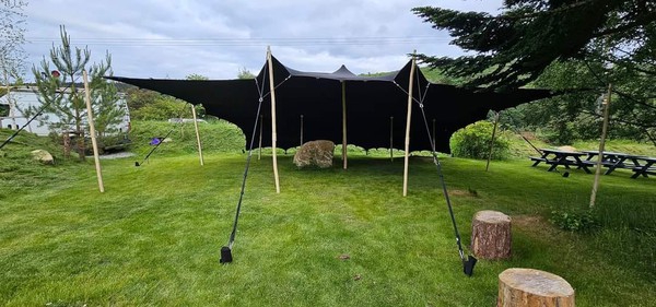 Black stretch tent roof