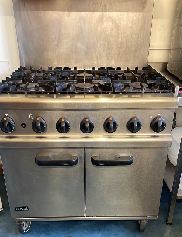 Lincat six burner Propane Gas oven