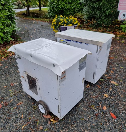 Secondhand 2x 170 LB White Premier 170 Heaters For Sale Secondhand 2x 170 LB White Premier 170 Heaters For Sale