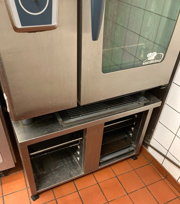 Secondhand 10 Grid 1/1 GN Rational Oven And Base