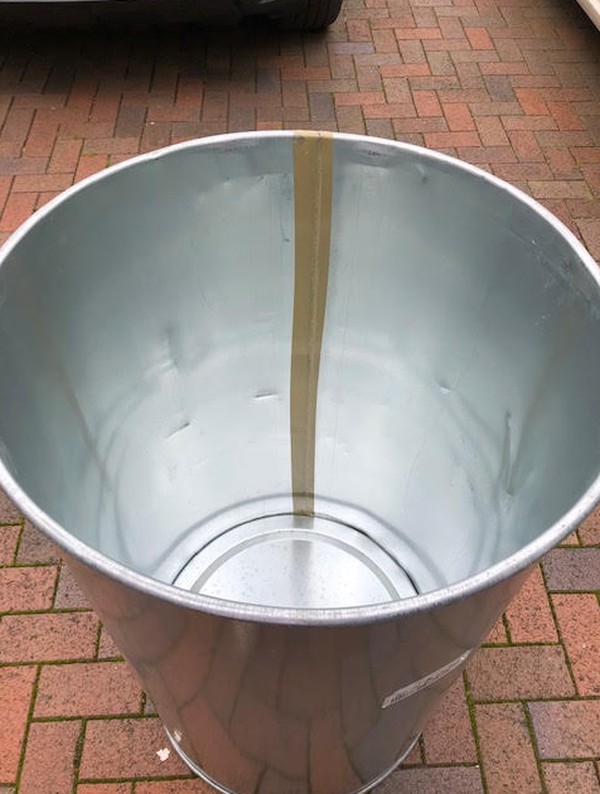 Secondhand 400x 225ltr Galvanised Steel Drums