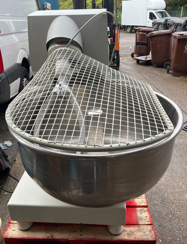 Gecoma Wishbone 140kg Mixer For Sale