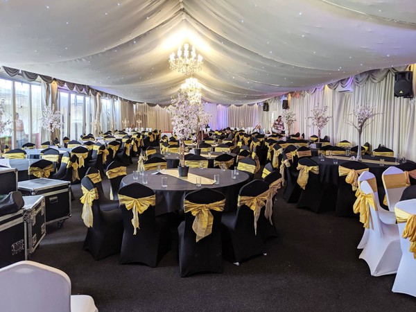 Grand dinner with starlight roofed marquee