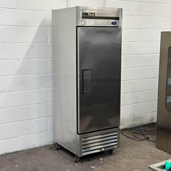 Secondhand Refurbished True 650 Litre Freezer For Sale