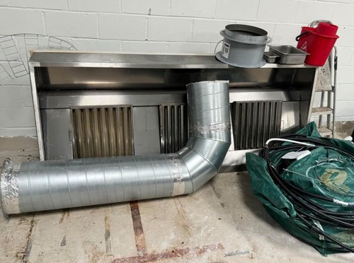 Secondhand Canopy Ducting and Motor For Sale Secondhand Canopy Ducting and Motor For Sale