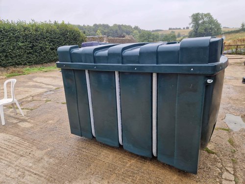 Fuel tank / bowser for sale Fuel tank / bowser for sale