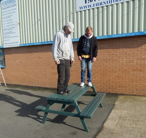 Sturdy / strong picnic benches