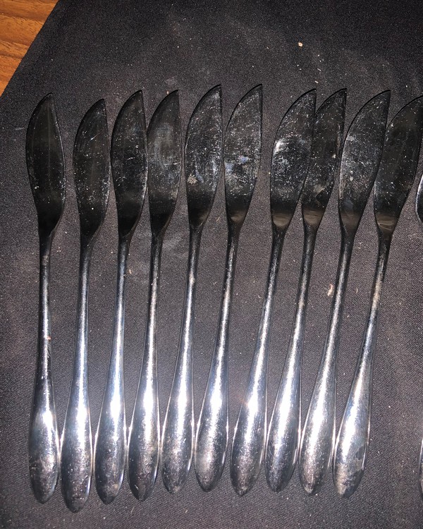 Secondhand S/S Fish Knife & Fish Fork Set For Sale