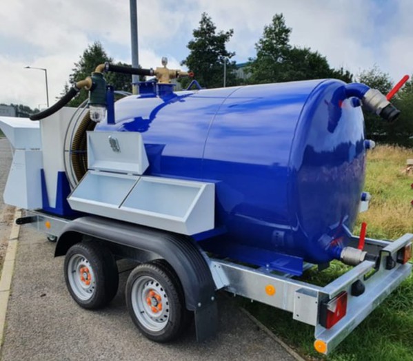 Vacuum tank trailer for sale