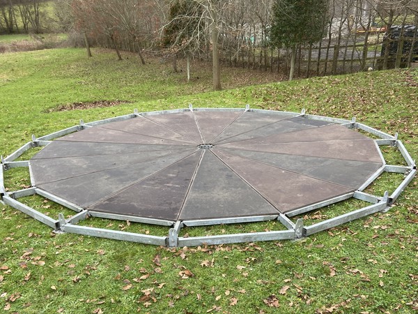 Dome marquee floor system