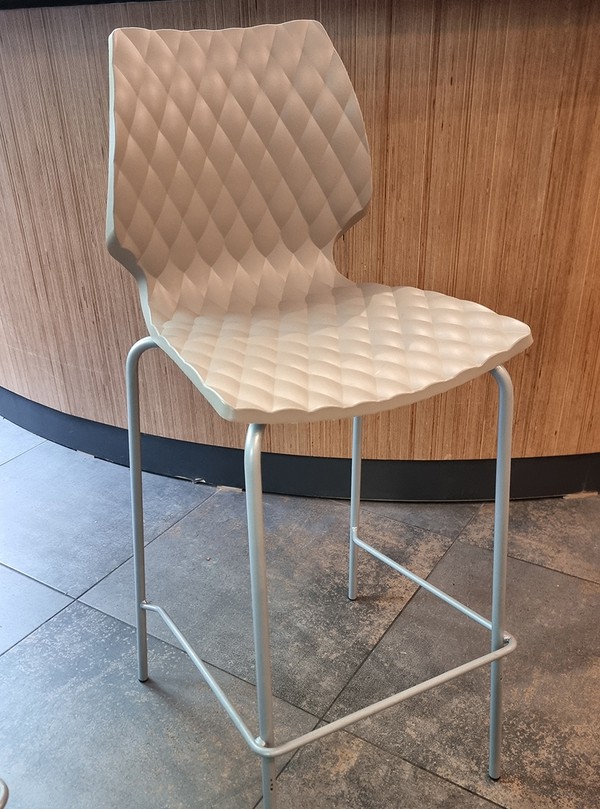 32x Uni 550 Stacking Dining Chair For Sale